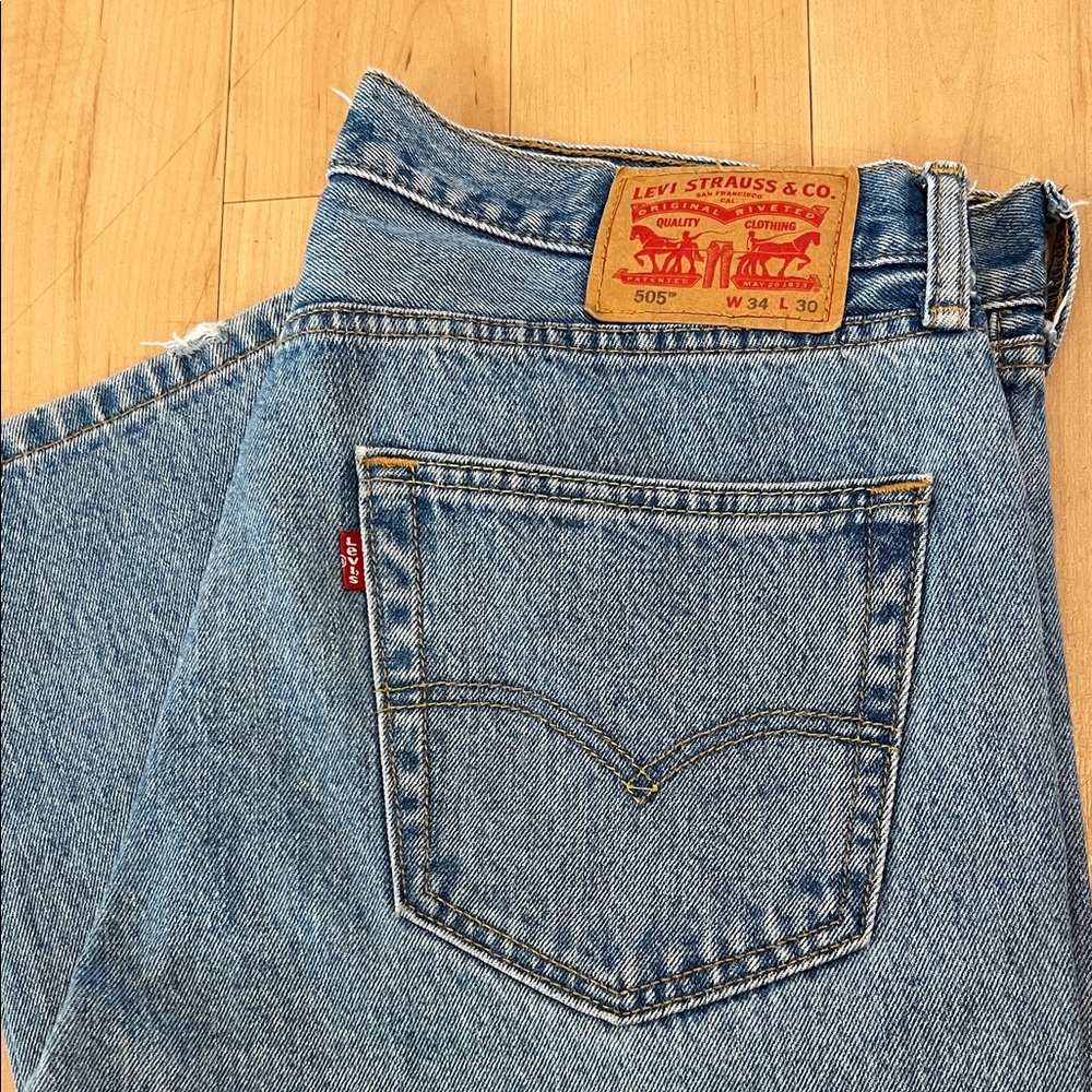 Levi's 505 w34x30 Jeans - Picture 3 of 14